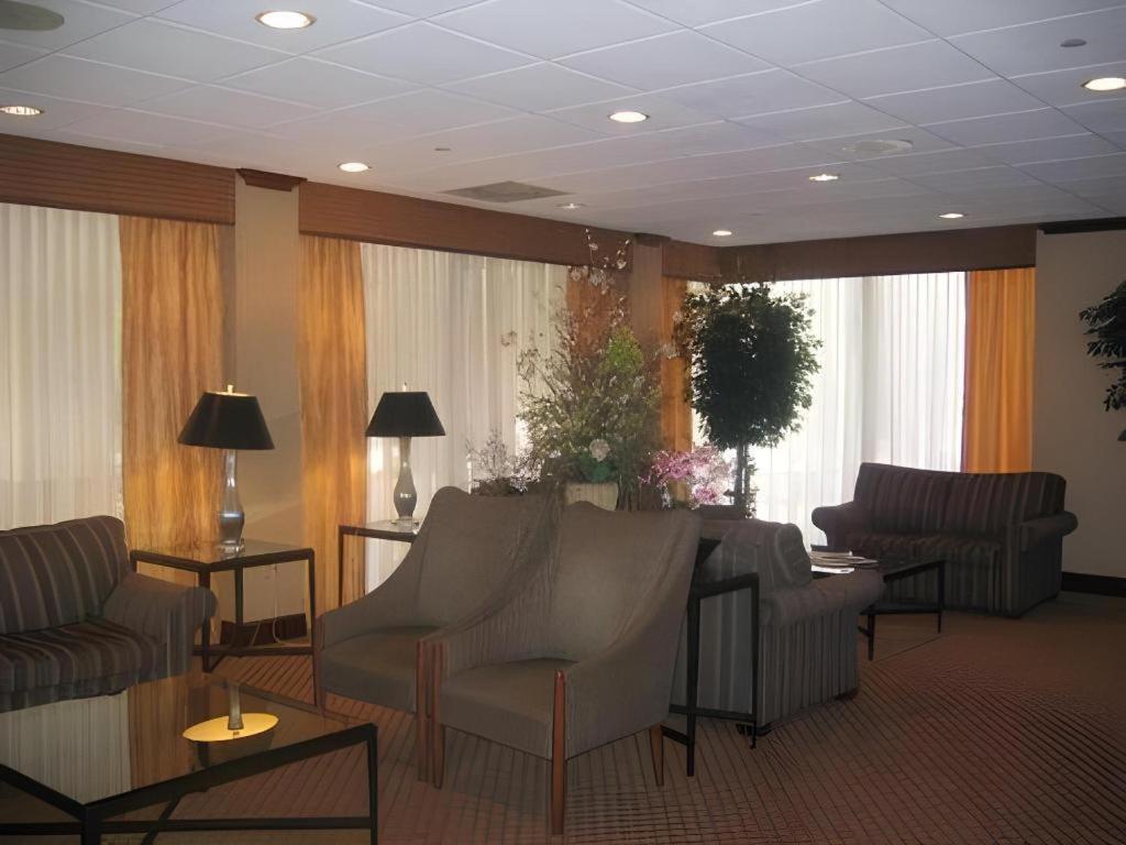 Garden Plaza Hotel Saddle Brook Luaran gambar