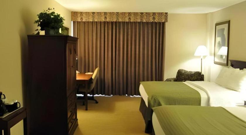 Garden Plaza Hotel Saddle Brook Luaran gambar