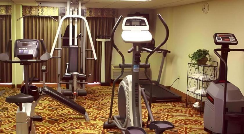 Garden Plaza Hotel Saddle Brook Luaran gambar