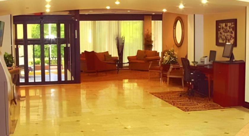 Garden Plaza Hotel Saddle Brook Luaran gambar